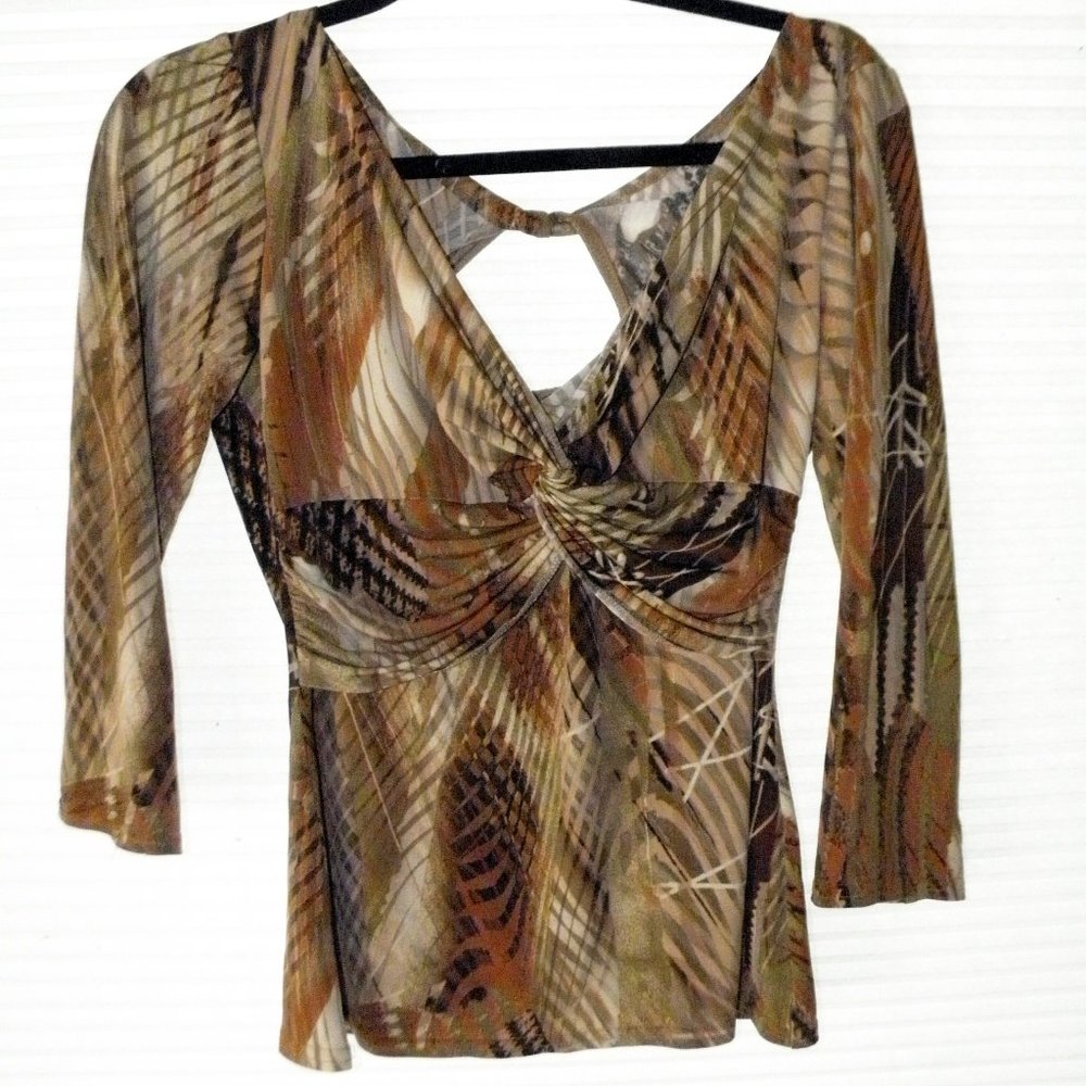 🎈3 for $10. EUC Gorgeous top from Linda Segal. Size M